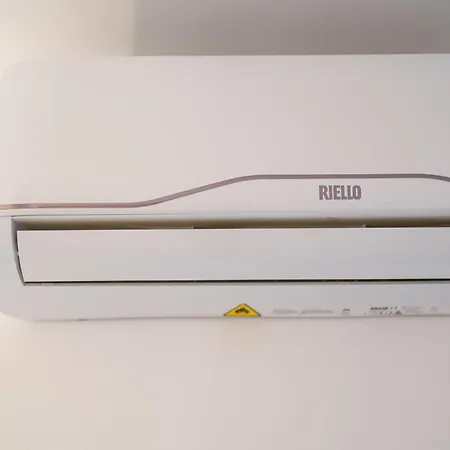 Arma Karma - Wifi - 150 From The Apartment