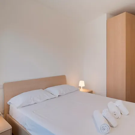 Arma Karma - Wifi - 150 From The Apartment Arma di Taggia